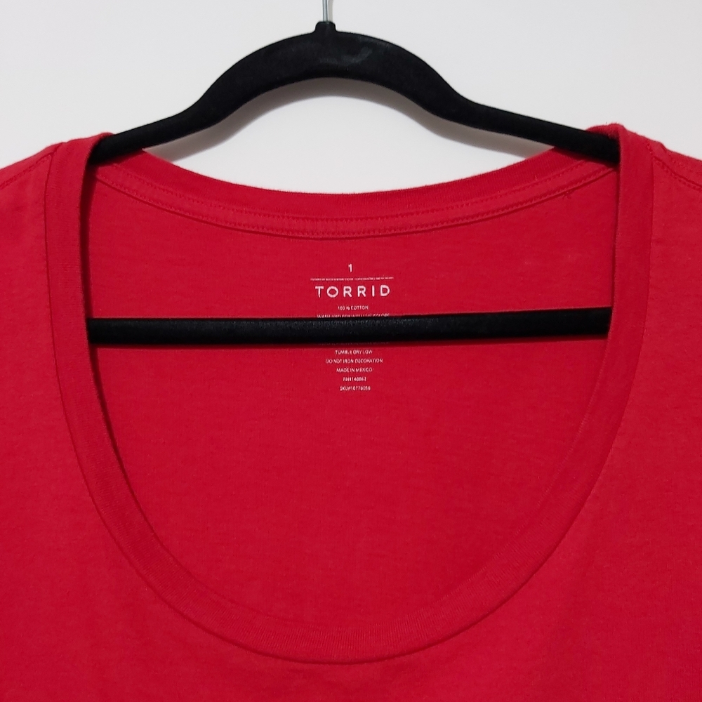 T-Shirt - Picture 5 of 5